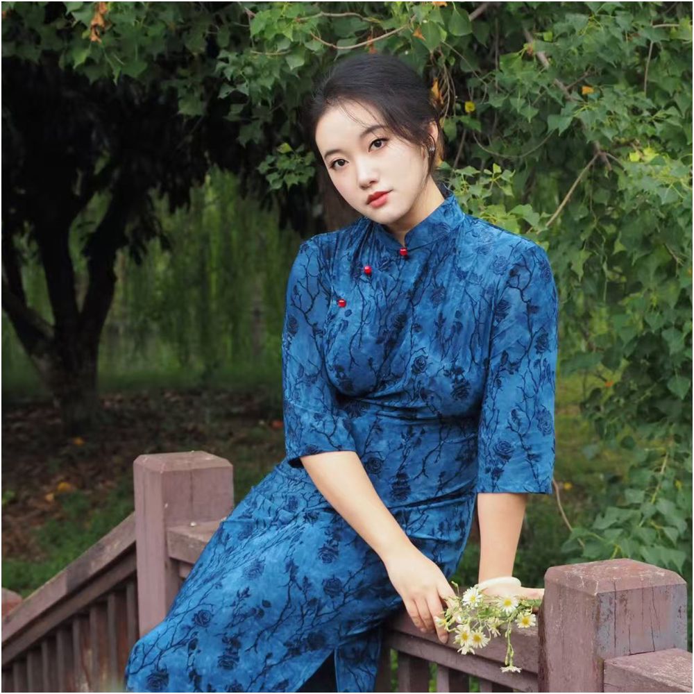 Midnight Blue Floral Qipao Dress | Neo-Chinese Cheongsam, Modern Evening Dress, Elegant Daily Wear, Cap-Sleeve