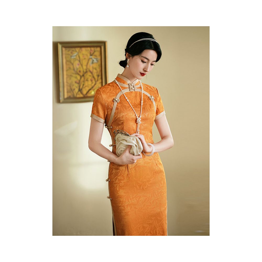 New Chinese Retro Style Improved Cheongsam 2026 New Style Young and High End Fashion Show Evening Gown image 1