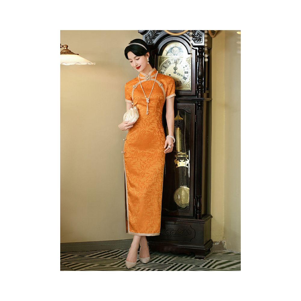 New Chinese Retro Style Improved Cheongsam 2026 New Style Young and High End Fashion Show Evening Gown image 2