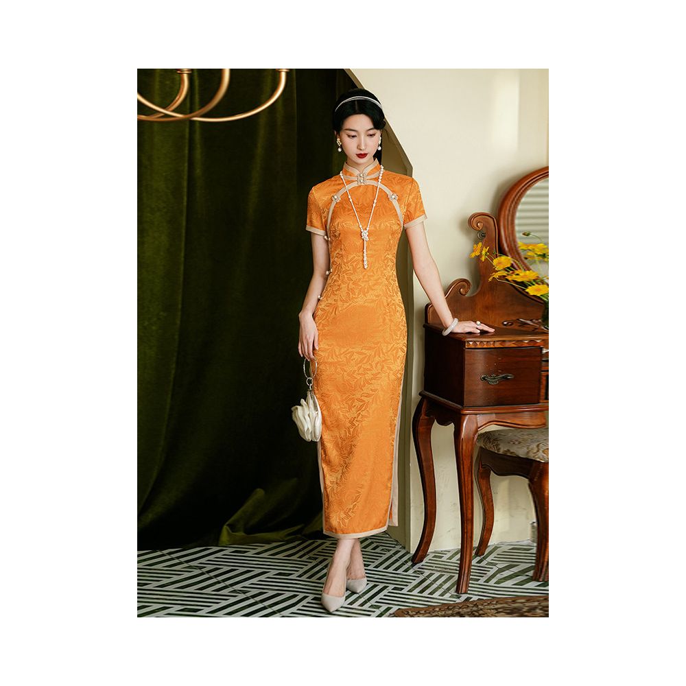 New Chinese Retro Style Improved Cheongsam 2026 New Style Young and High End Fashion Show Evening Gown image 3