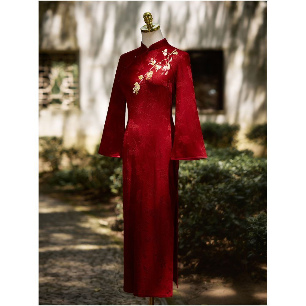 Red long sleeved cheongsam toast dress 2026 new style for brides engagement dress women s autumn and winter everyday wear embroidered image 2