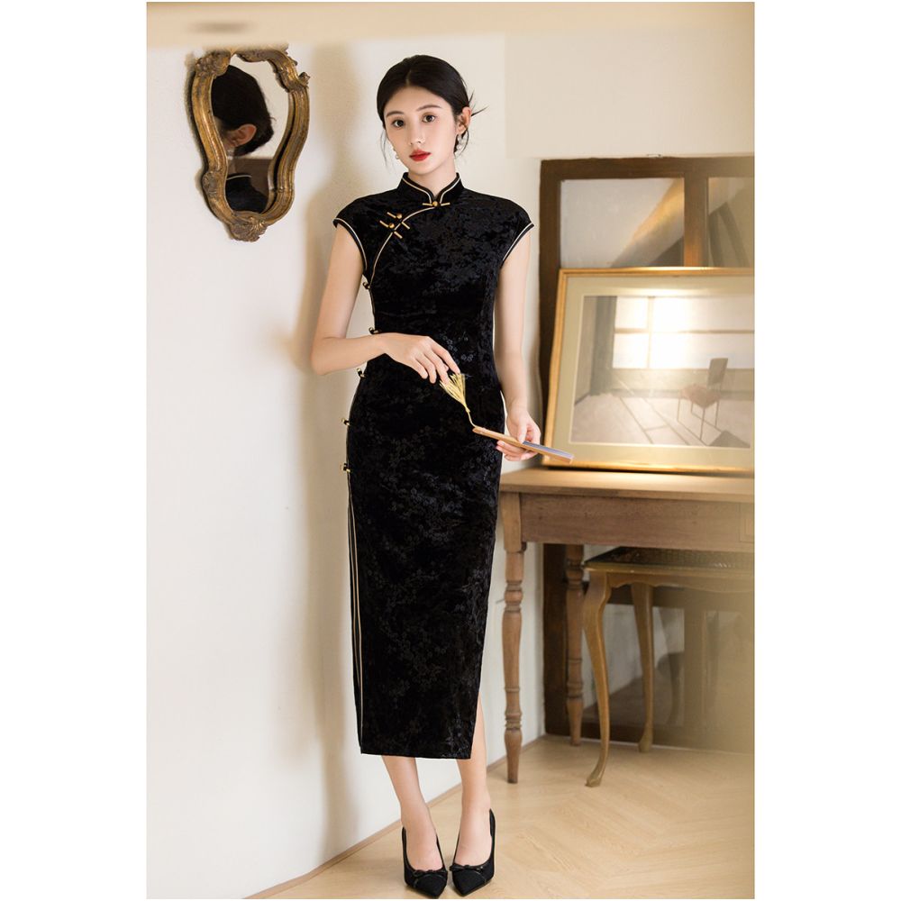 Onyx & Pearl Lace Velvet Qipao Dress | Neo-Chinese Cheongsam, Modern Oriental Dress, Elegant Evening / Daily Wear