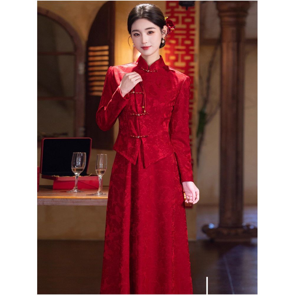 Su Jinxiu s New Chinese Style Red Engagement Cheongsam Two Piece Set Winter 2025 New Bride Toasting Dress image 3