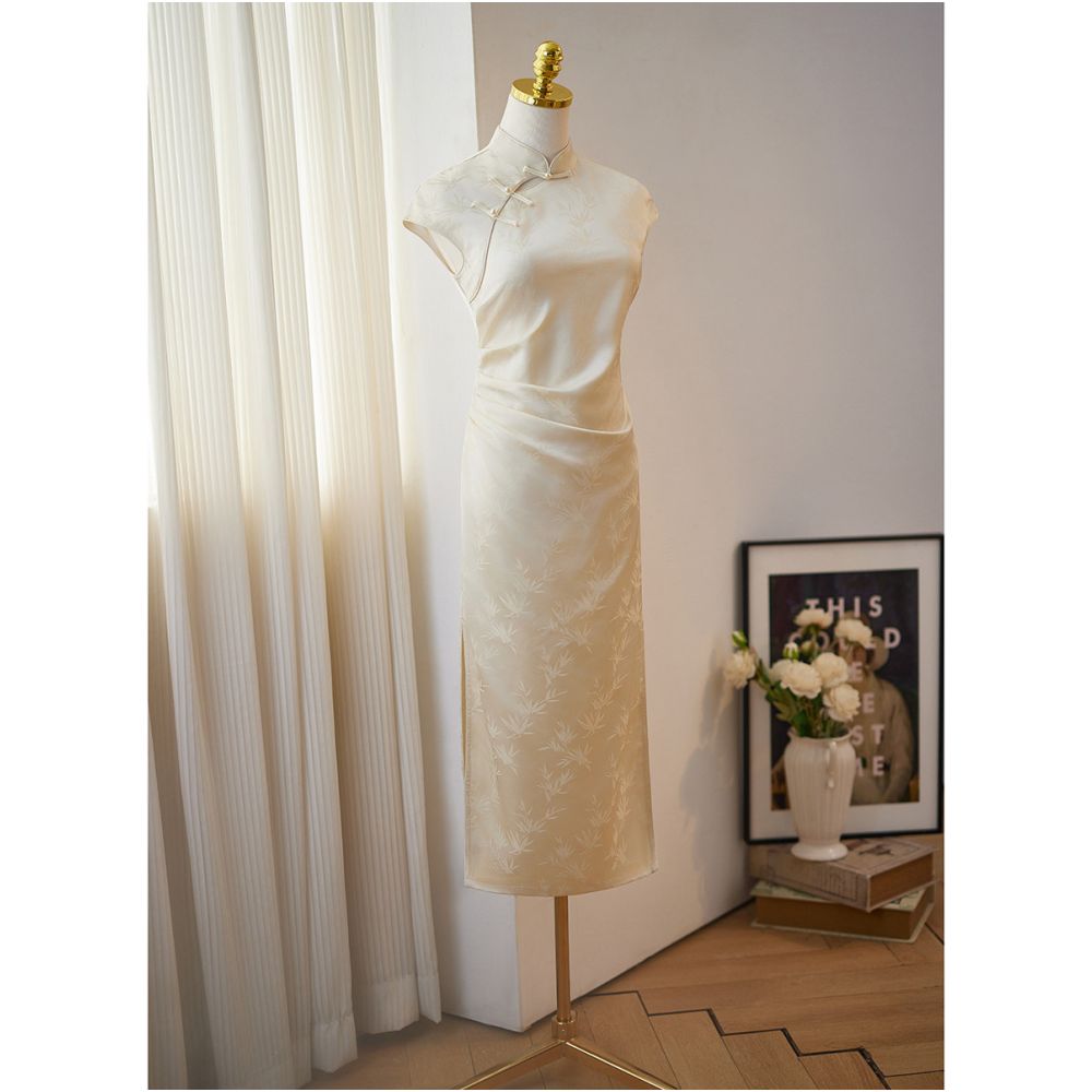 Matcha & Champagne Bamboo Leaf Qipao Dress | Neo-Chinese Cheongsam, Modern Oriental Dress, Elegant Evening / Daily Wear