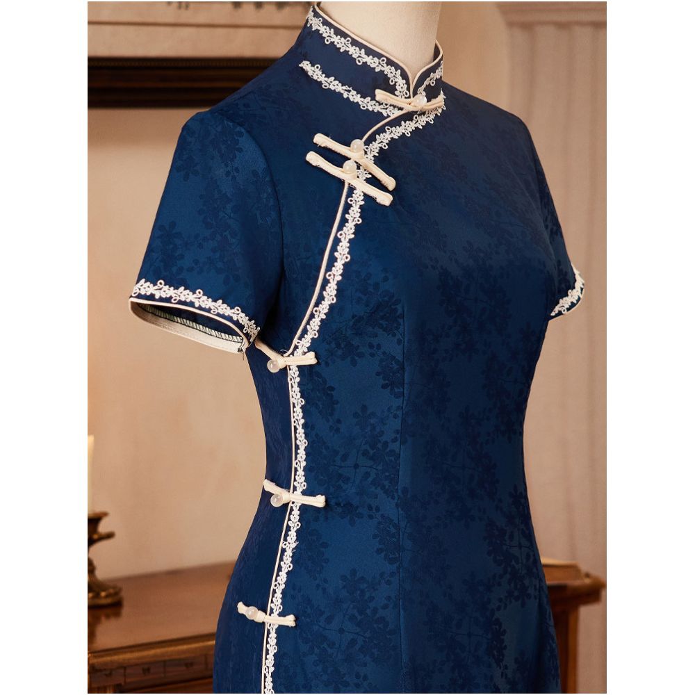 Blue cheongsam suitable for everyday wear Republic of China style women s clothing modernized retro literary student dress old Shanghai spring and summer image 1
