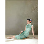 New Chinese style green cheongsam for women 2026 new style improved sleeveless stand collar elegant and sophisticated youthful summer dress image 5