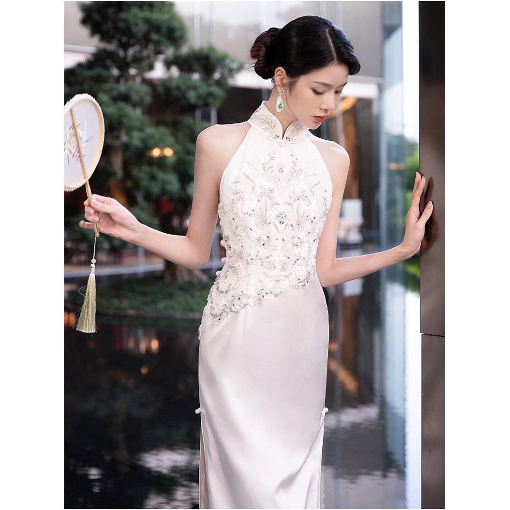 White cheongsam for engagement banquet new Chinese style bride s wedding toast dress 2026 new style high end retro summer slim fit image 5
