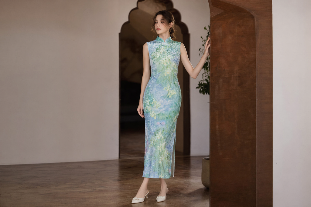 2026Retro New Chinese Style Gold Diamond Velvet Modified Sleeveless Cheongsam for Artistic Young Girls, Slim Fit Elegant Daily Dress
