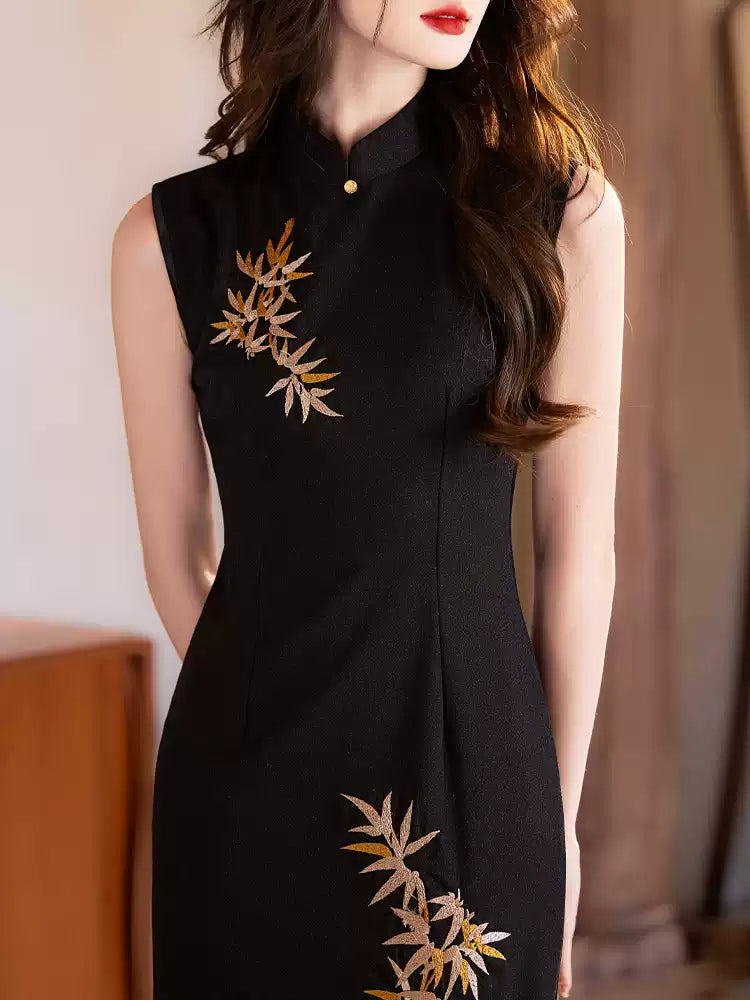 Midnight Bamboo Embroidered Cheongsam Dress | Sleek Black Qipao, Modern New Chinese Style