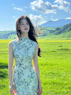 Neo-Oriental Floral Qipao Dress | Modern Chinese Style Midi | Elegant Sleeveless Mandarin Collar Shift Dress
