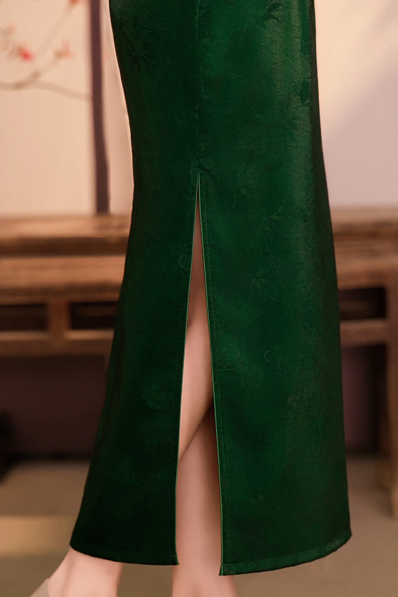 Emerald Botanical Short-Sleeve Maxi Qipao | Neo-Chinese Cheongsam, Elegant Evening Dress, Cultural Events, Daily Wear