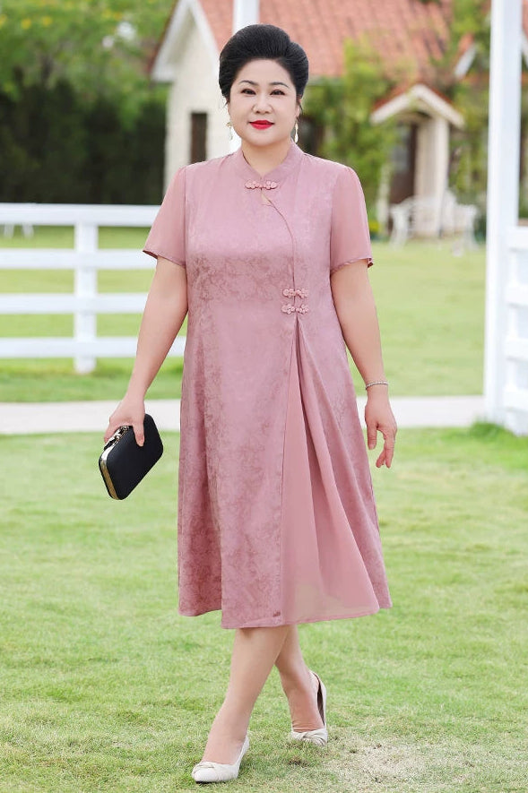 Plus Size Dusty Rose Qipao Dress | Floral A-Line Cheongsam, Neo-Chinese Midi Dress, Elegant Curvy Occasion Wear