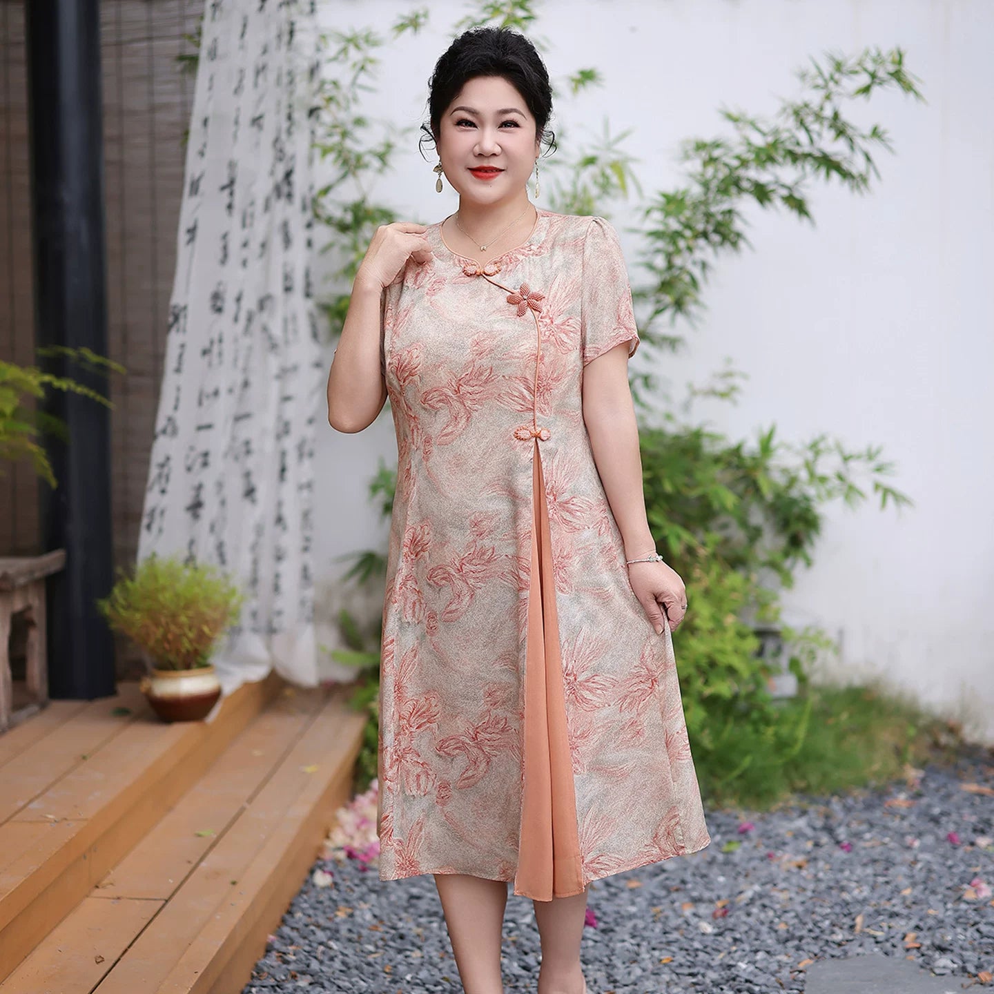 Plus Size Dusty Rose Qipao Dress | Floral A-Line Cheongsam, Neo-Chinese Midi Dress, Elegant Curvy Occasion Wear