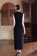 Back view of the black crane embroidered qipao dress