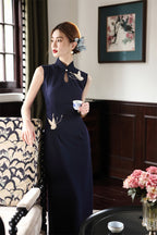 Gold crane embroidery and keyhole mandarin collar on the navy qipao