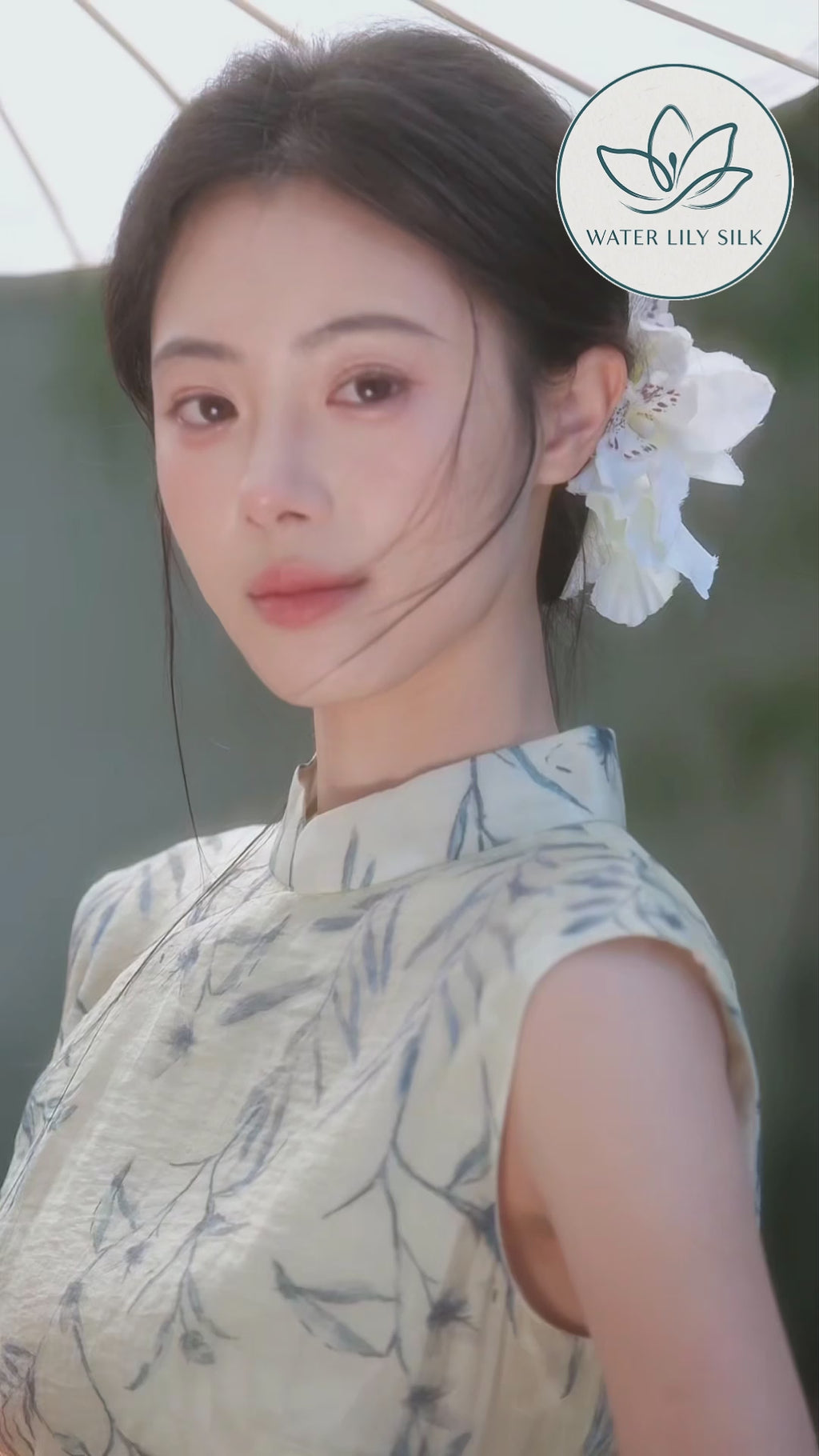 Neo-Oriental Floral Qipao Dress | Modern Chinese Style Midi | Elegant Sleeveless Mandarin Collar Shift Dress